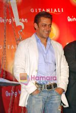 Salman Khan at Being Human Coin launch in Taj Land_s End on 15th Sep 2009 (42).JPG